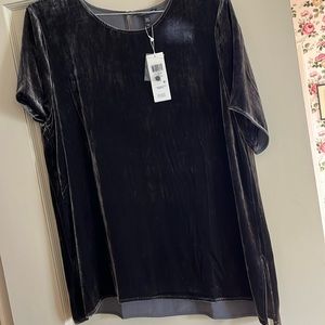 Eileen Fisher velvet long top. Large NWt.